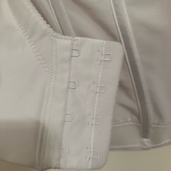 Maidenform White Nylon Strapless Bra Bustier Corset Size 36C 7715 Shaped Cup - Picture 3 of 9